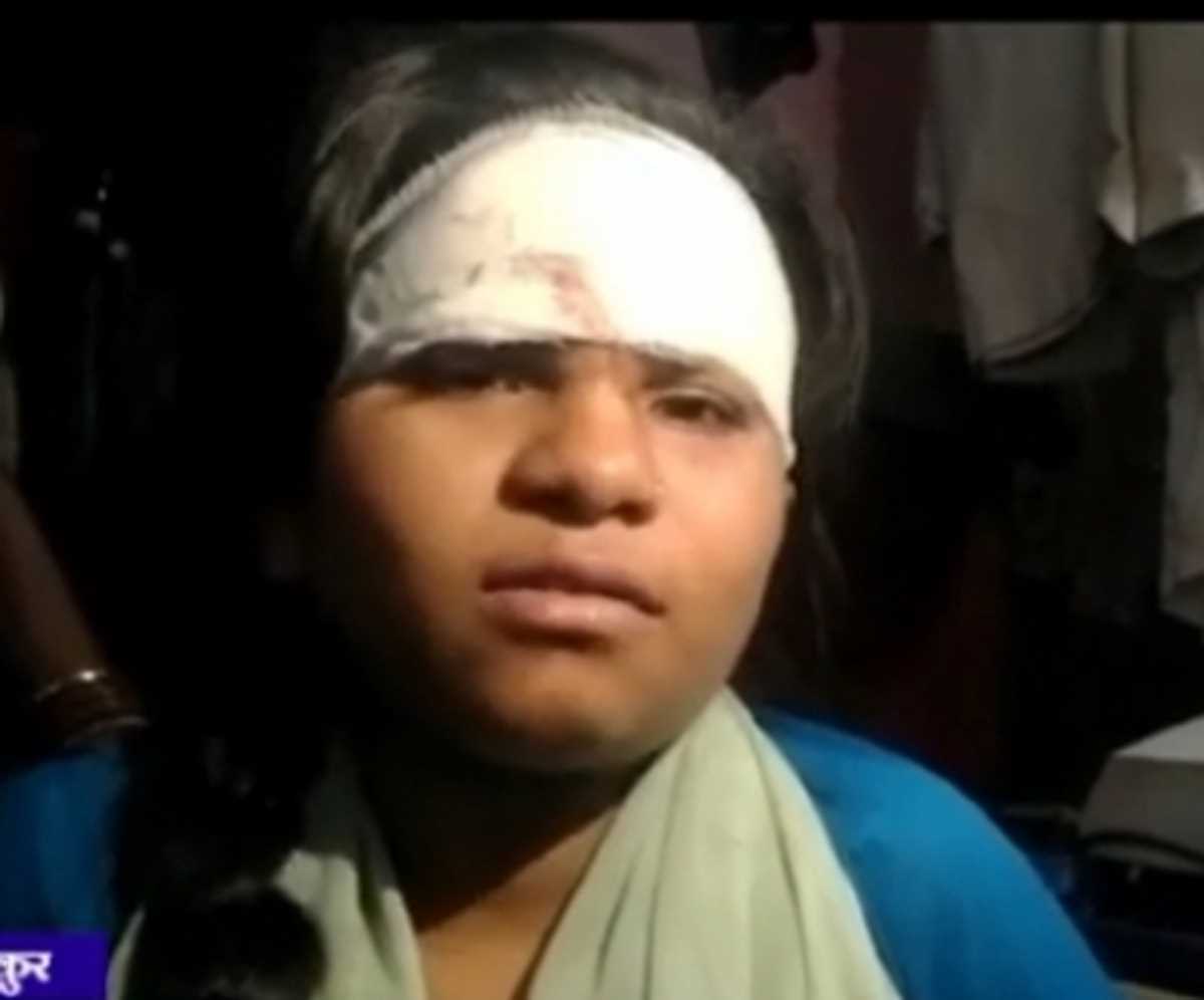 गाजियाबाद में झूला टूटा, 2 बच्चे और 2 महिलाएं घायल